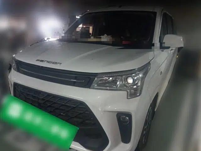 Dongfeng Fengon 380 2022 1.5L Comfort-Class Passenger Vehicle (Steel Spring) with 5 Seats