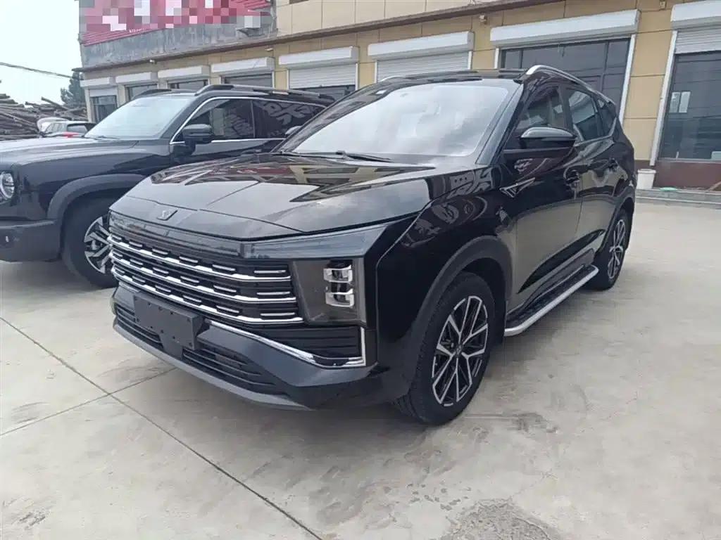 Sihao X8 PLUS 2023 1.5TGDI DCT Smart Home Edition 7-seater — миниатюра 1