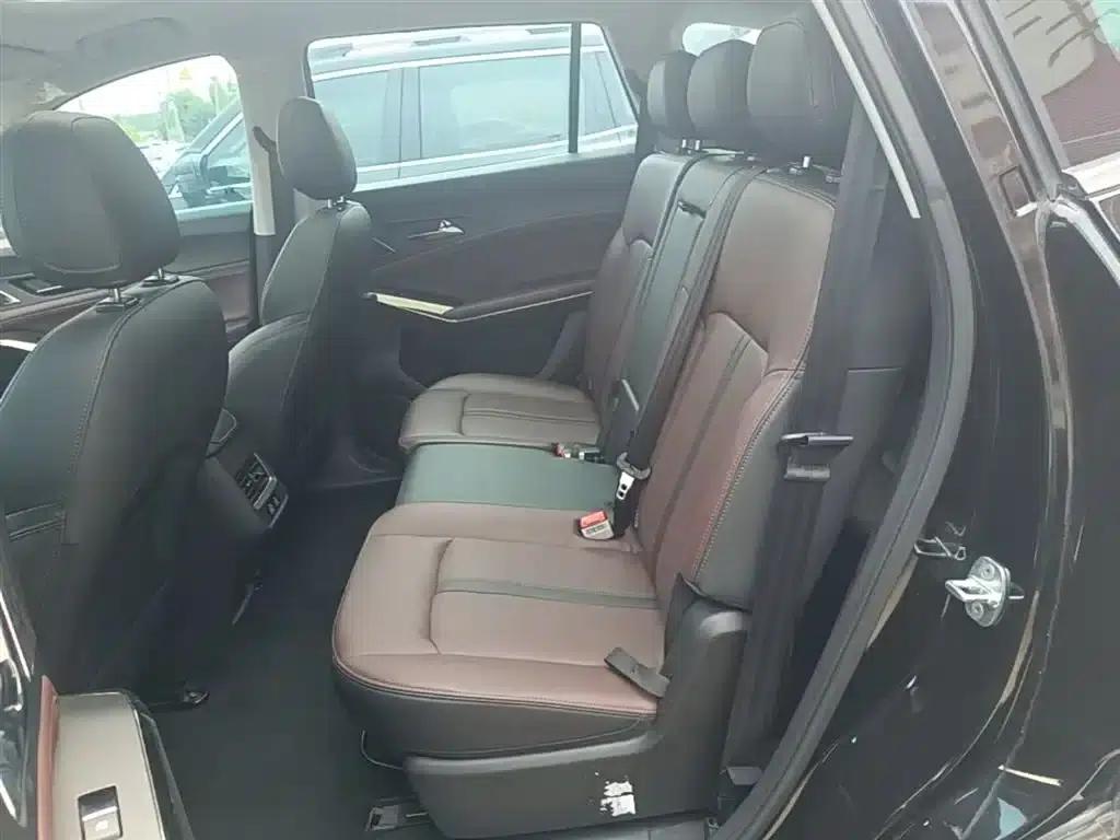 Sihao X8 PLUS 2023 1.5TGDI DCT Smart Home Edition 7-seater — миниатюра 17