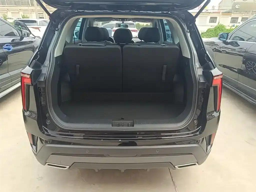 Sihao X8 PLUS 2023 1.5TGDI DCT Smart Home Edition 7-seater — миниатюра 19