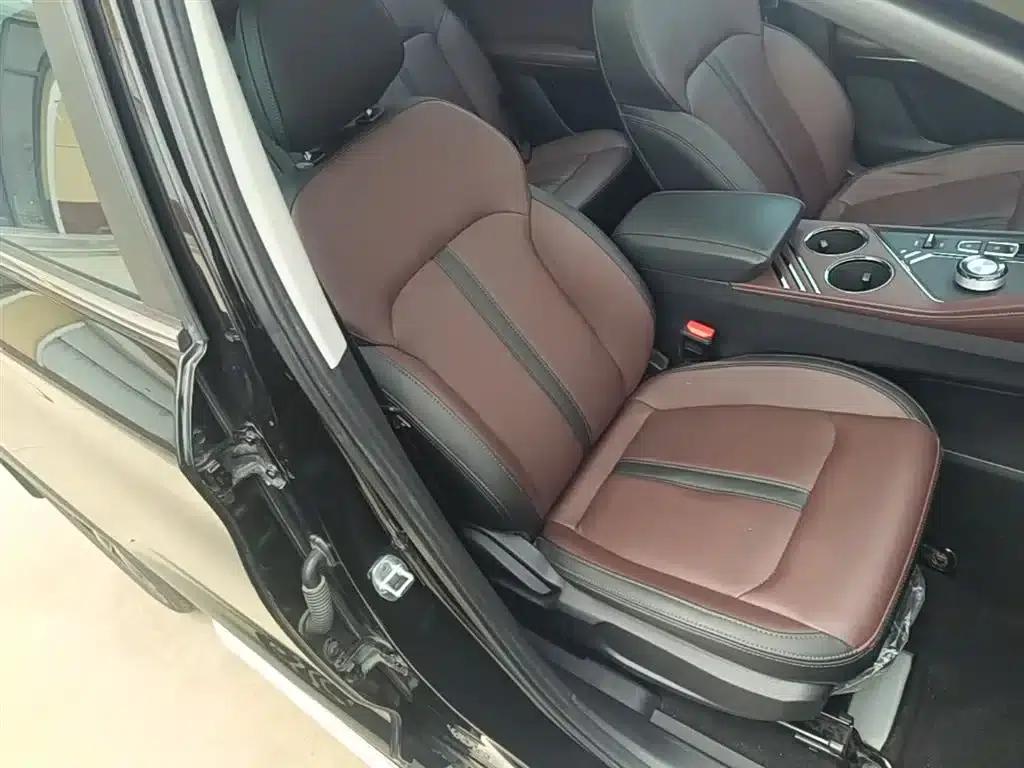 Sihao X8 PLUS 2023 1.5TGDI DCT Smart Home Edition 7-seater — миниатюра 25