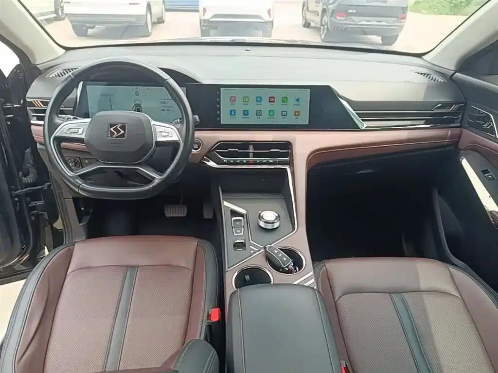 Sihao X8 PLUS 2023 1.5TGDI DCT Smart Home Edition 7-seater — миниатюра 10