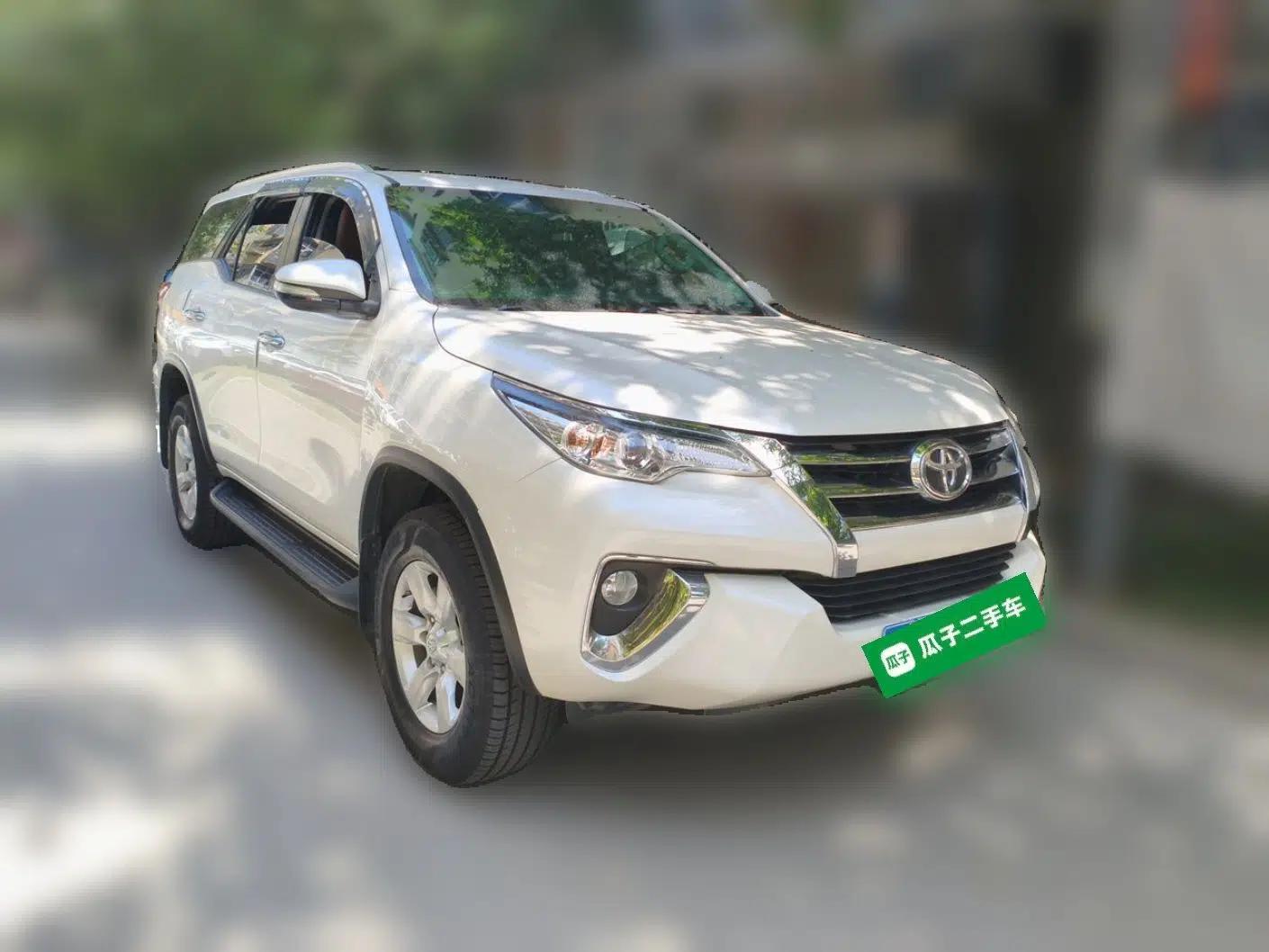 Toyota Fortuner 2016 2.7L Middle East Version — миниатюра 3