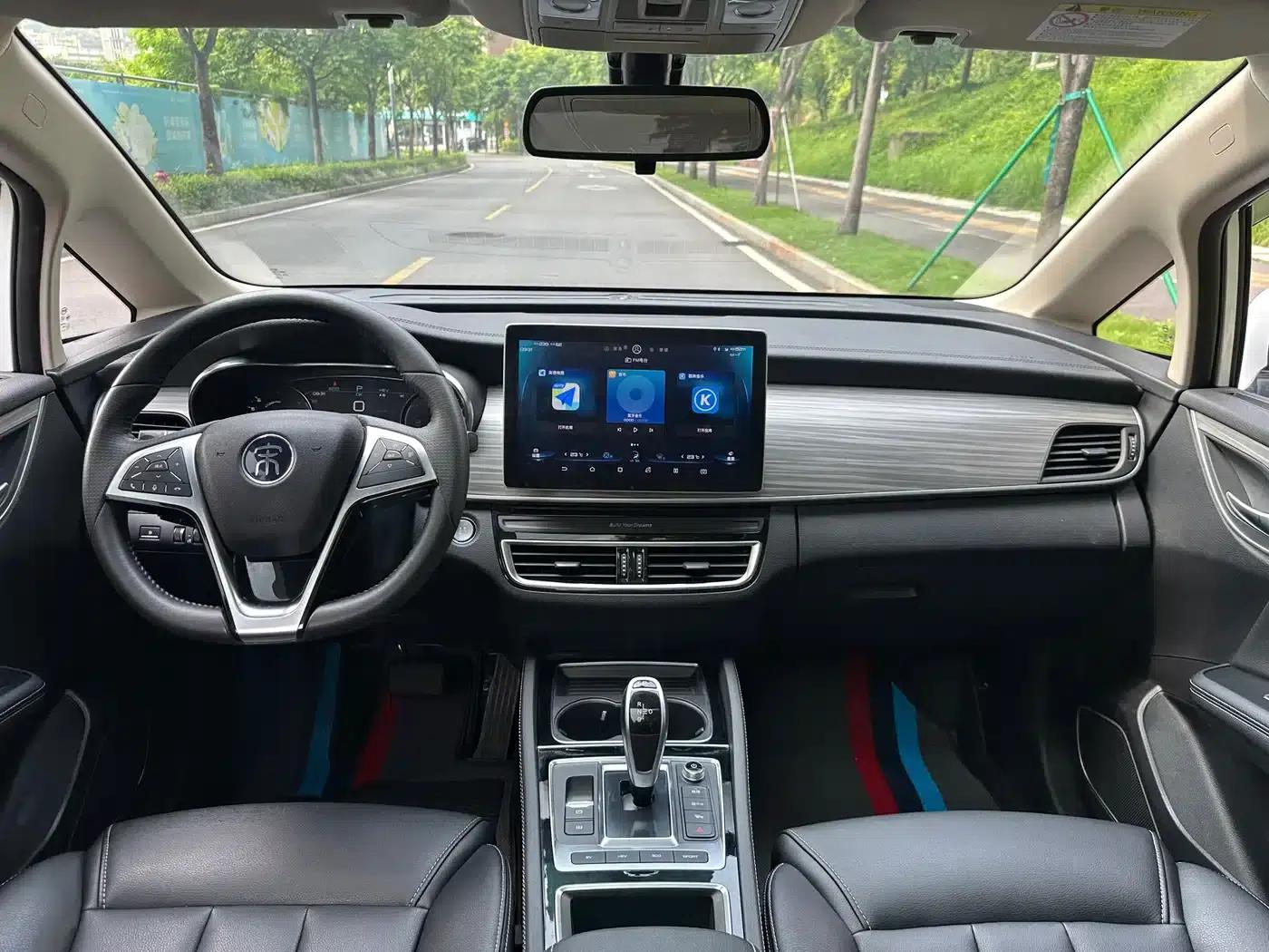 Song MAX New Energy 2019 DM 1.5T Intelligent Enjoyment 6-seater National VI Emission Standard — миниатюра 9