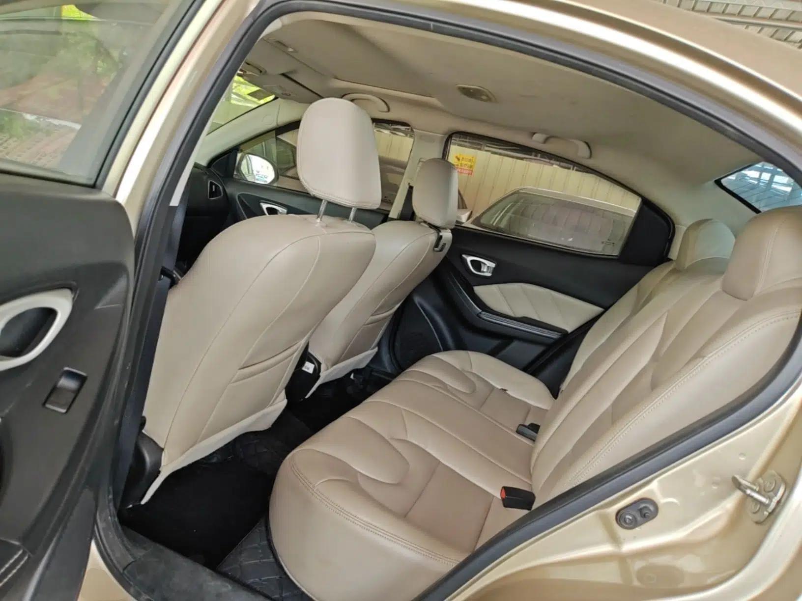 GAC Trumpchi GA3S Vision 2014 1.6L Automatic Luxury ESP Version — миниатюра 26