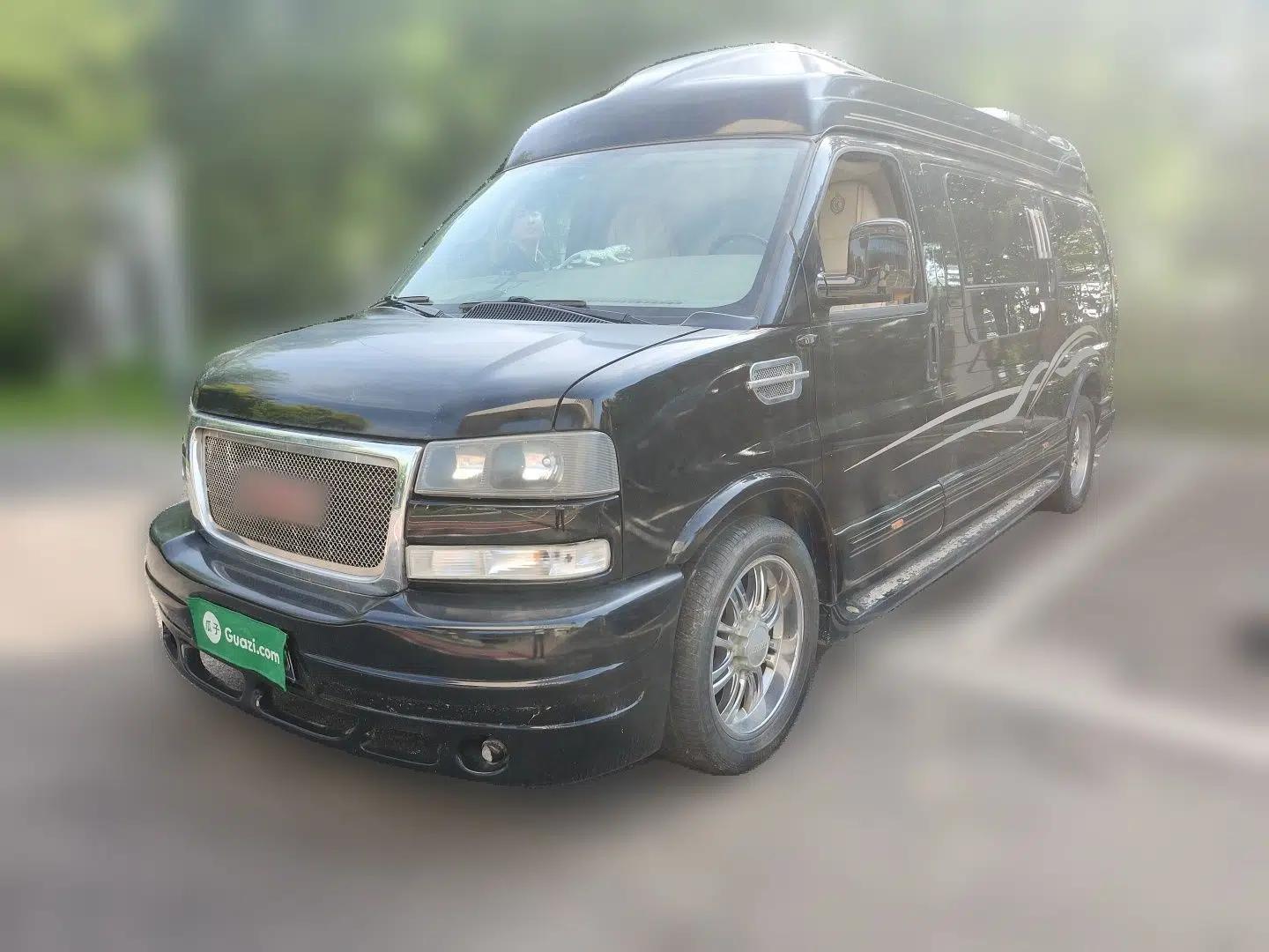 GMC SAVANA — миниатюра 1
