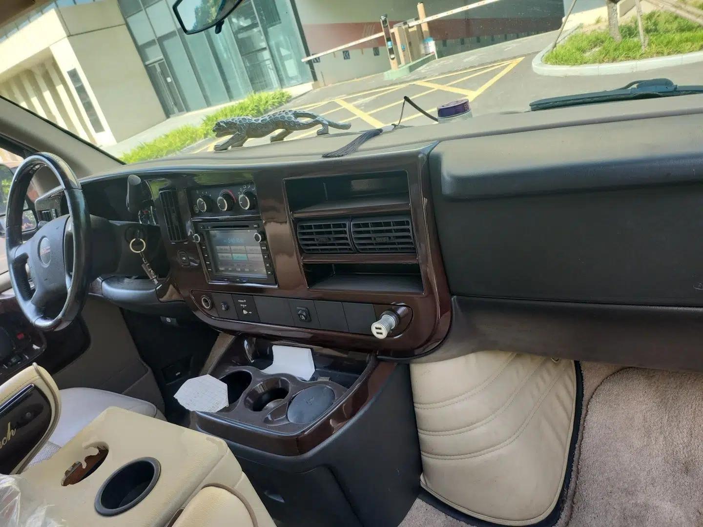 GMC SAVANA — миниатюра 9