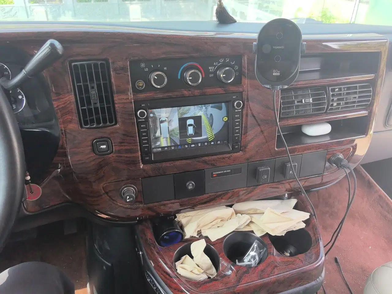 GMC SAVANA — миниатюра 13
