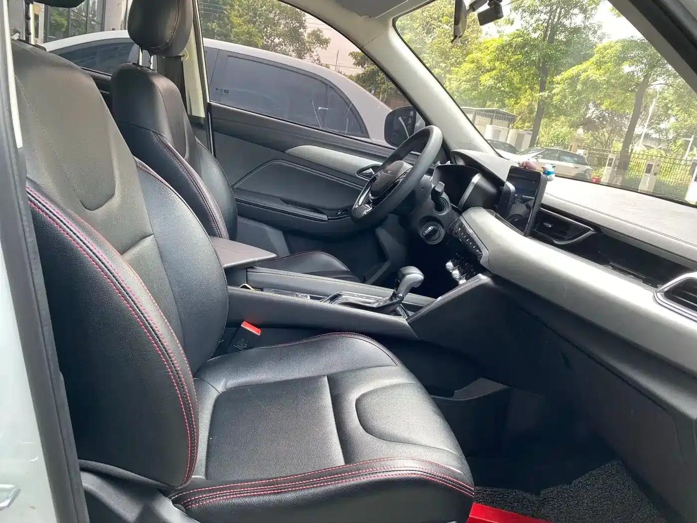 Beijing X3 2019 1.5T CVT Glory Edition — миниатюра 13