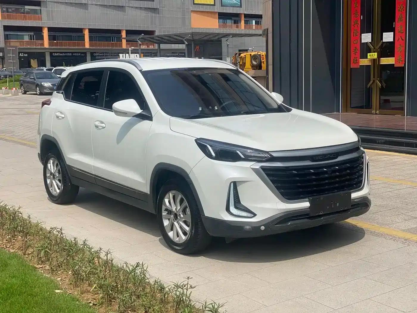 Beijing X3 2019 1.5T CVT Glory Edition — миниатюра 3