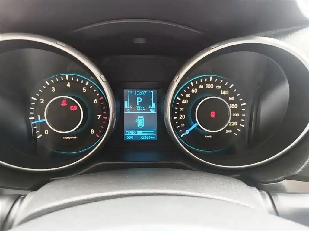 2015 Senova X65 2.0T Automatic Elite — миниатюра 12