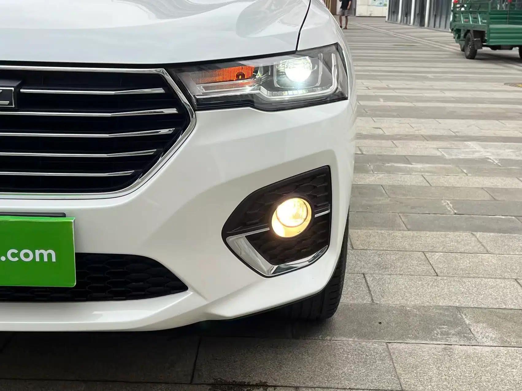 Haval H4 2019 1.5 GDIT DCT Luxury Smart Connectivity Version China VI Standard — миниатюра 8