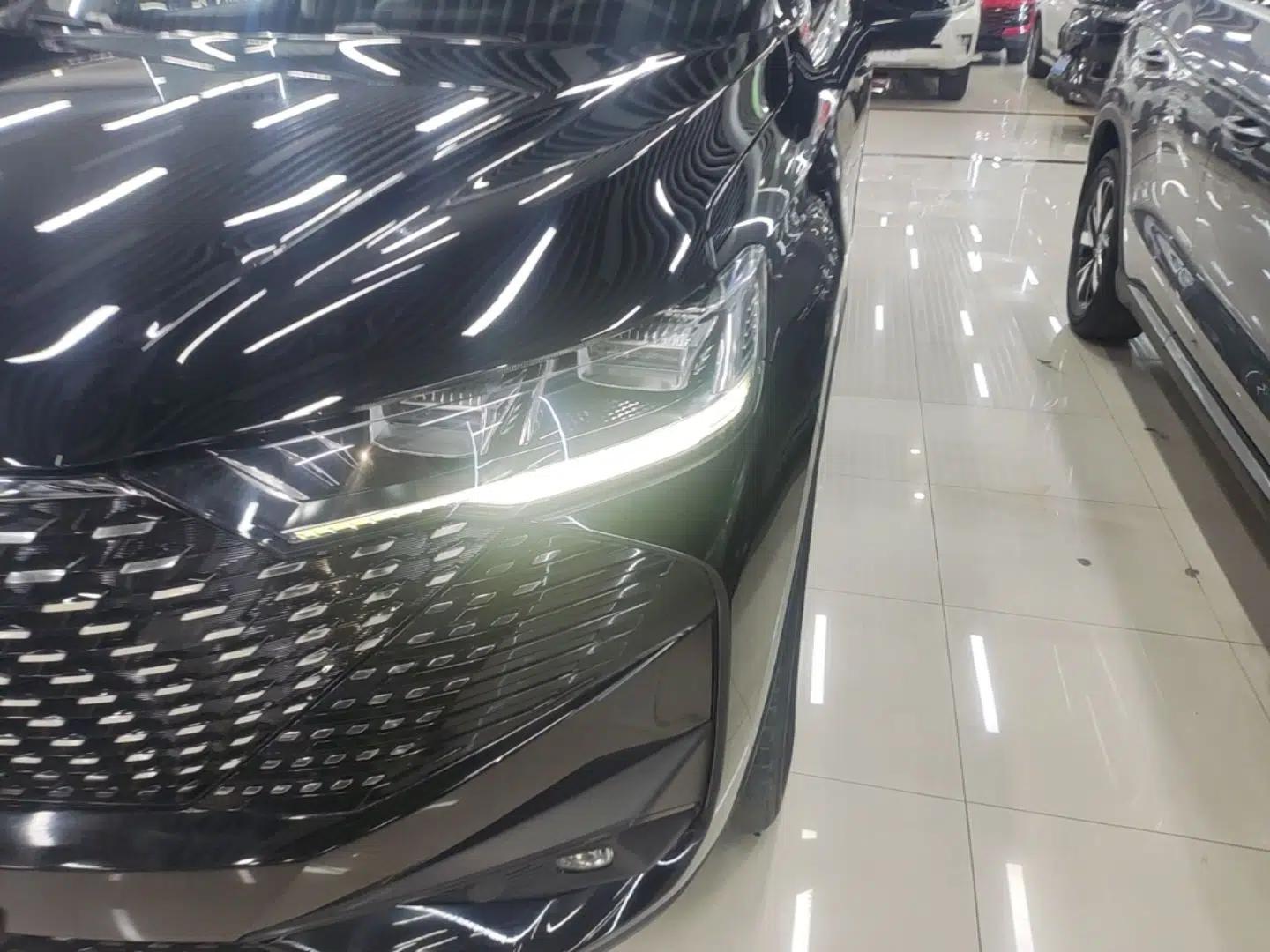 Haval H6 New Energy 2023 DHT-PHEV 110KM Long-Range Edition — миниатюра 8