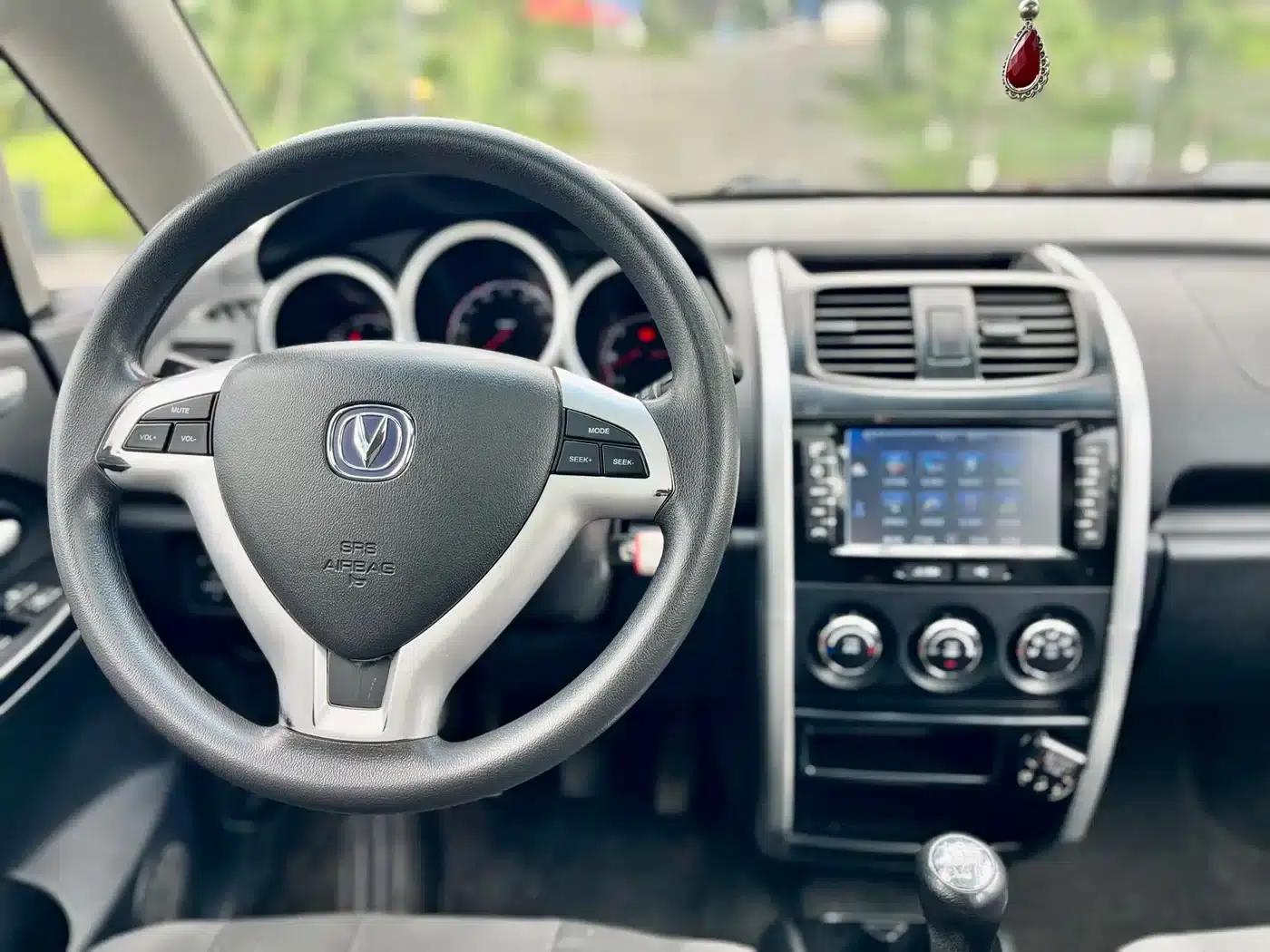 Changan CX20 2014 1.4L Manual Sunroof Navigation Edition (National V Emission Standard) — миниатюра 15