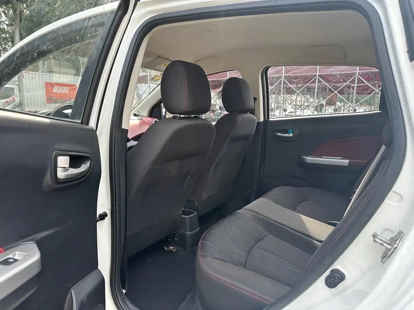 Benben EV 2017 Pure Electric Standard Model (180km) — миниатюра 11