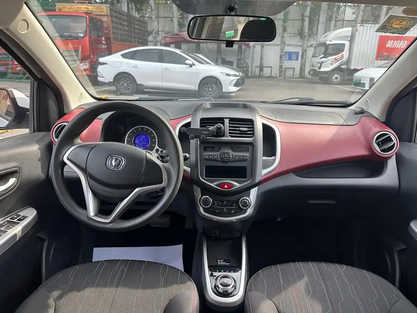 Benben EV 2017 Pure Electric Standard Model (180km) — миниатюра 15
