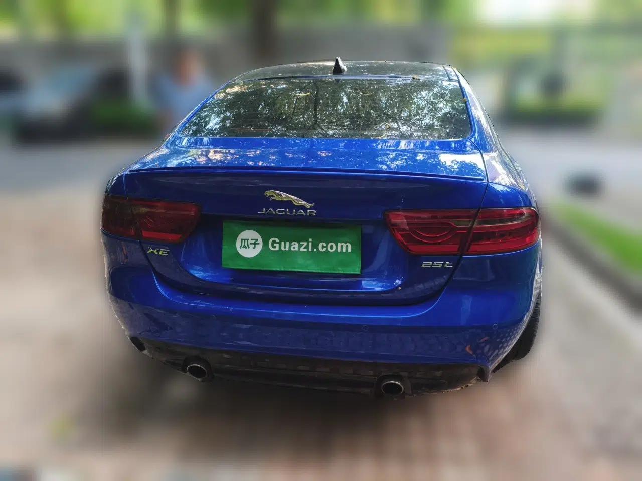 Jaguar XE 2018 2.0T 250 PS Two-Wheel-Drive R-Sport Sport Edition — миниатюра 5