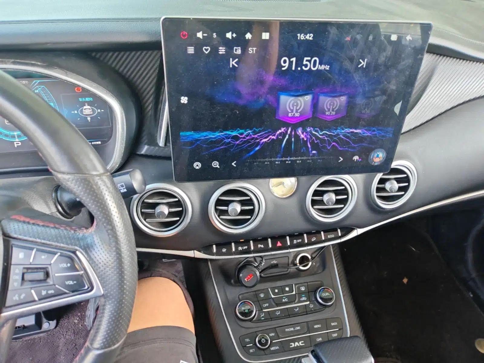 JAC Group Refine S7 2017 2.0T Automatic Luxury Model — миниатюра 15