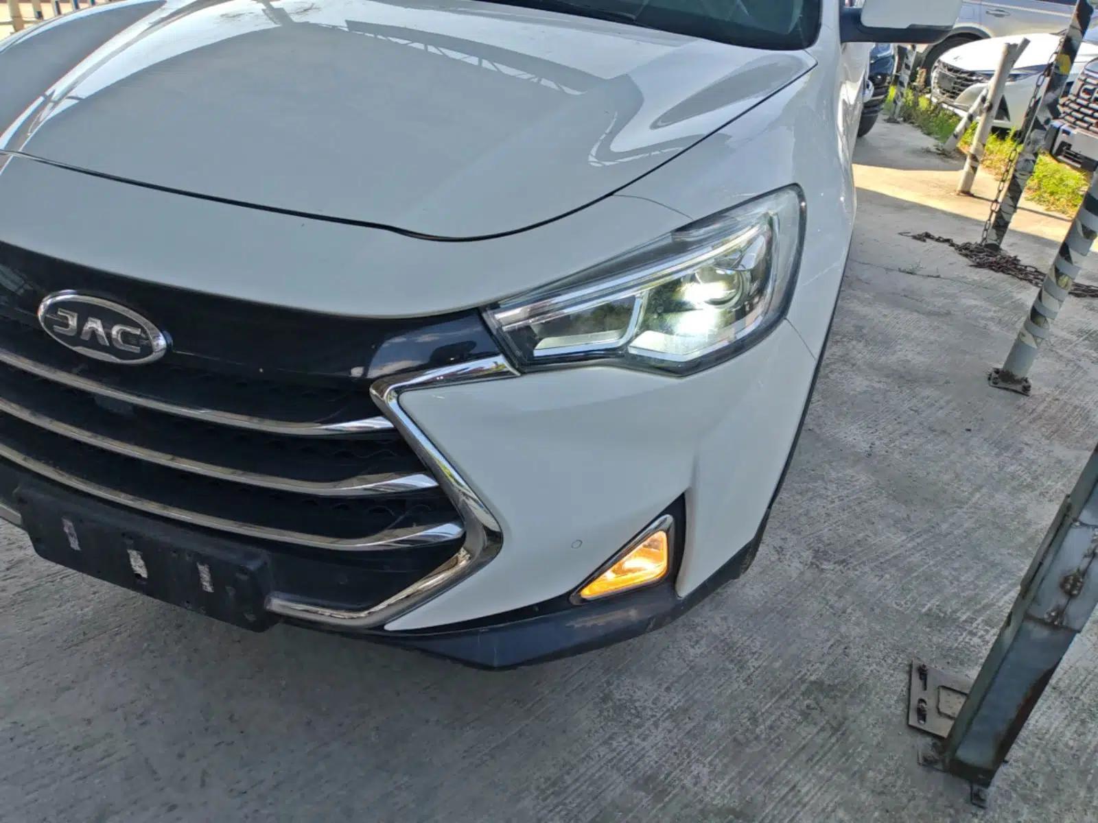 JAC Group Refine S7 2017 2.0T Automatic Luxury Model — миниатюра 8