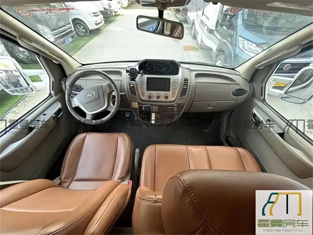 SAIC MAXUS V80 C-type motorhome, 2017 model, 2.5T automatic. — миниатюра 5