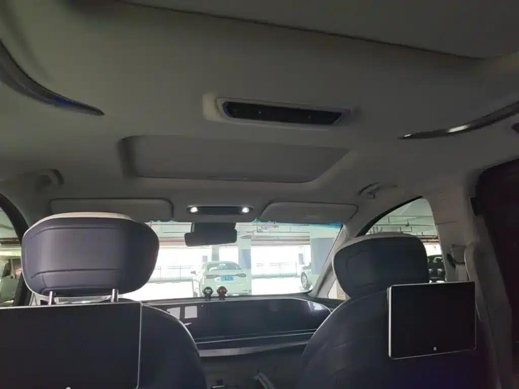 Maxus G90 2022 2.0T Interstellar 7-Seater Edition — миниатюра 18