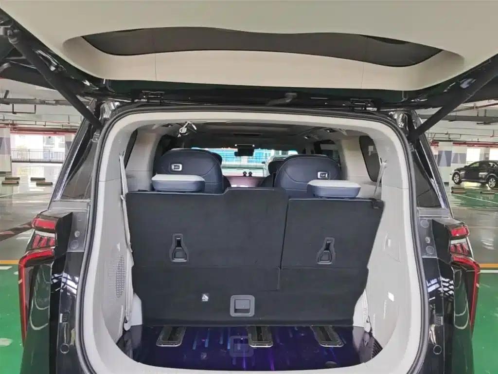 Maxus G90 2022 2.0T Interstellar 7-Seater Edition — миниатюра 19