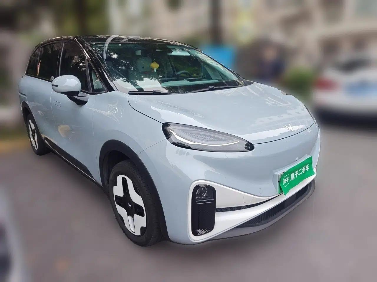 ARCFOX Kaola 2023 Family Edition — миниатюра 3