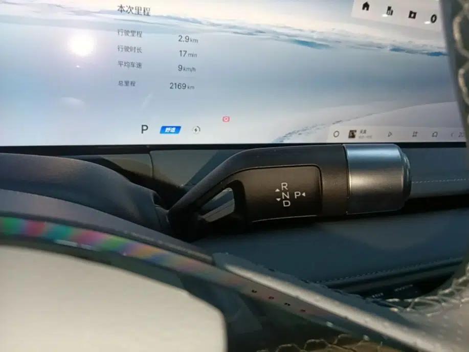 Geely Galaxy E8 2025 700 km Long-Range Intelligent Driving Version — миниатюра 16