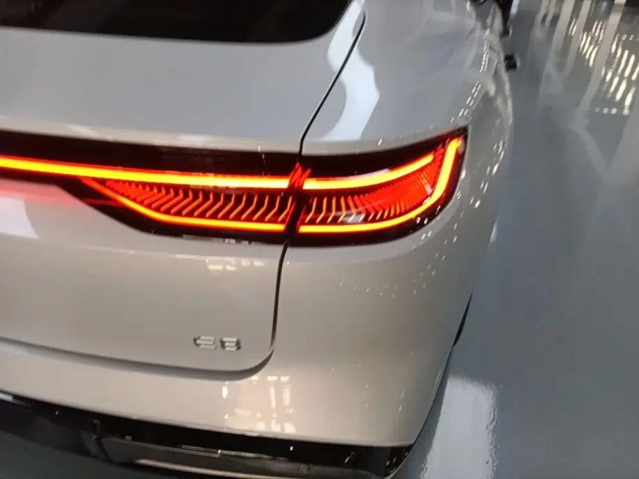 Geely Galaxy E8 2025 700 km Long-Range Intelligent Driving Version — миниатюра 9