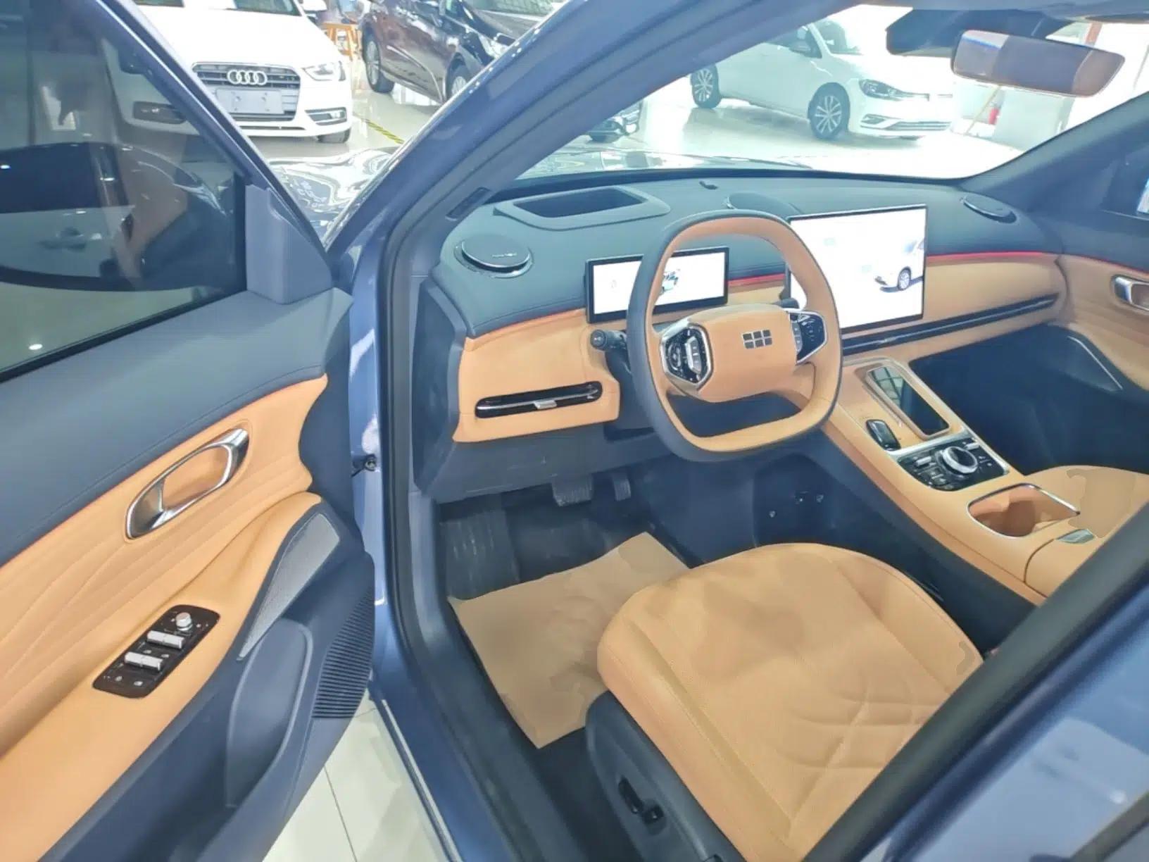 Geely Galaxy Xingjian 7 EM-i 2025 120km Exploration+ Version — миниатюра 23