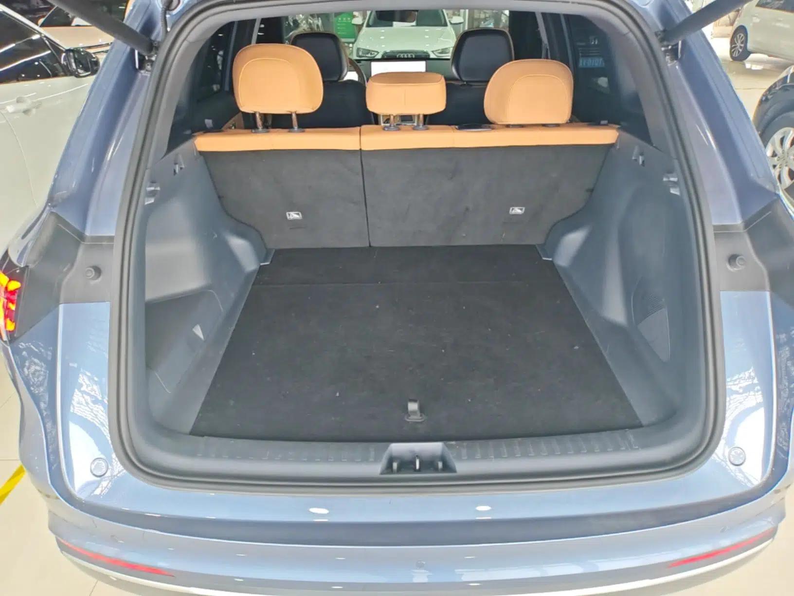 Geely Galaxy Xingjian 7 EM-i 2025 120km Exploration+ Version — миниатюра 27
