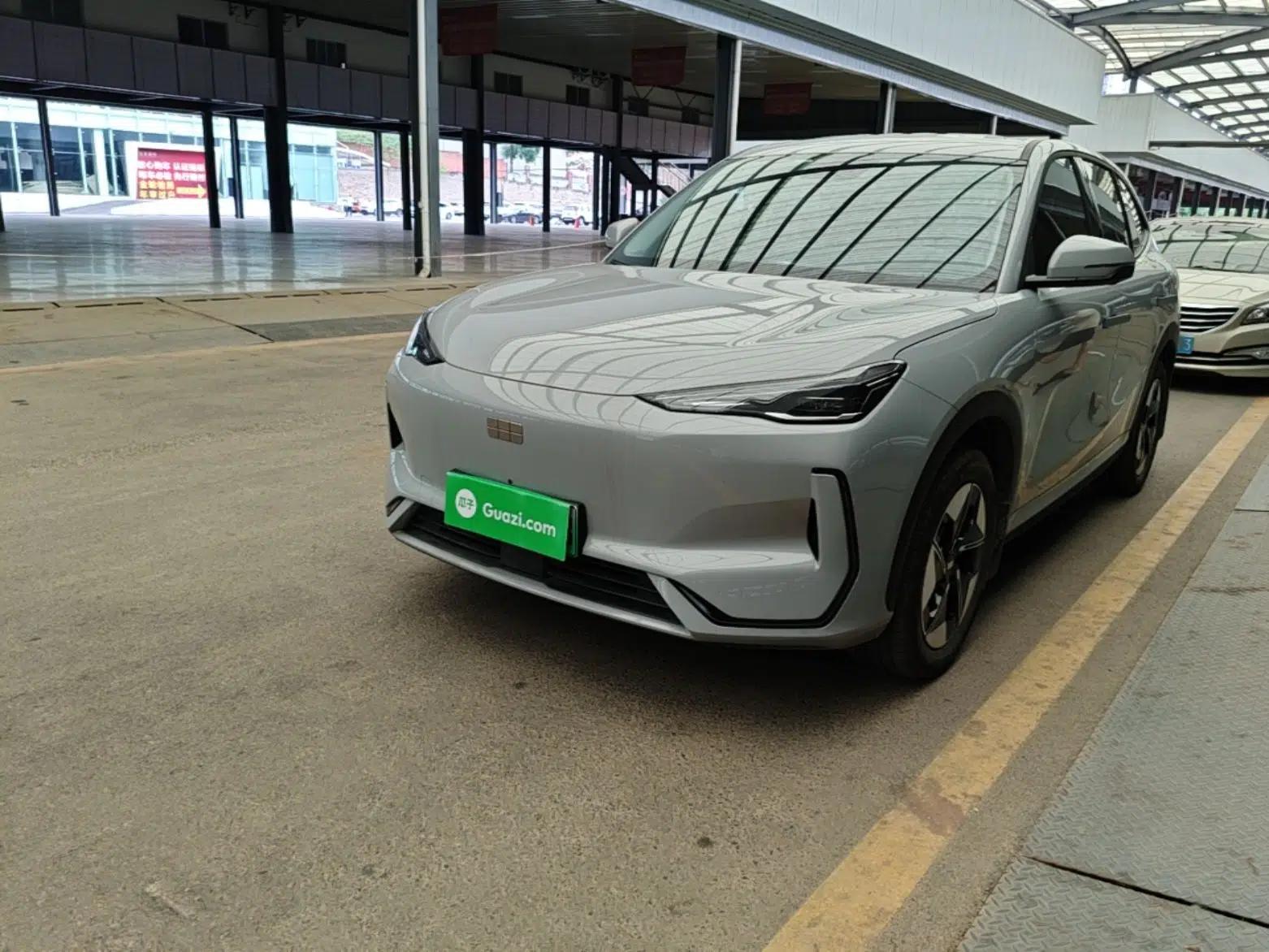Geely Galaxy E5 2024 440km Launch Edition — миниатюра 1