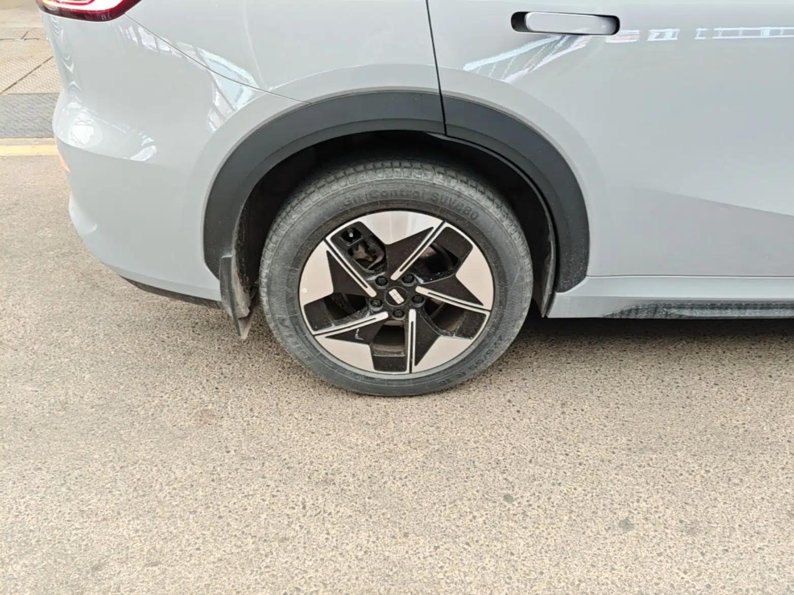 Geely Galaxy E5 2024 440km Launch Edition — миниатюра 11