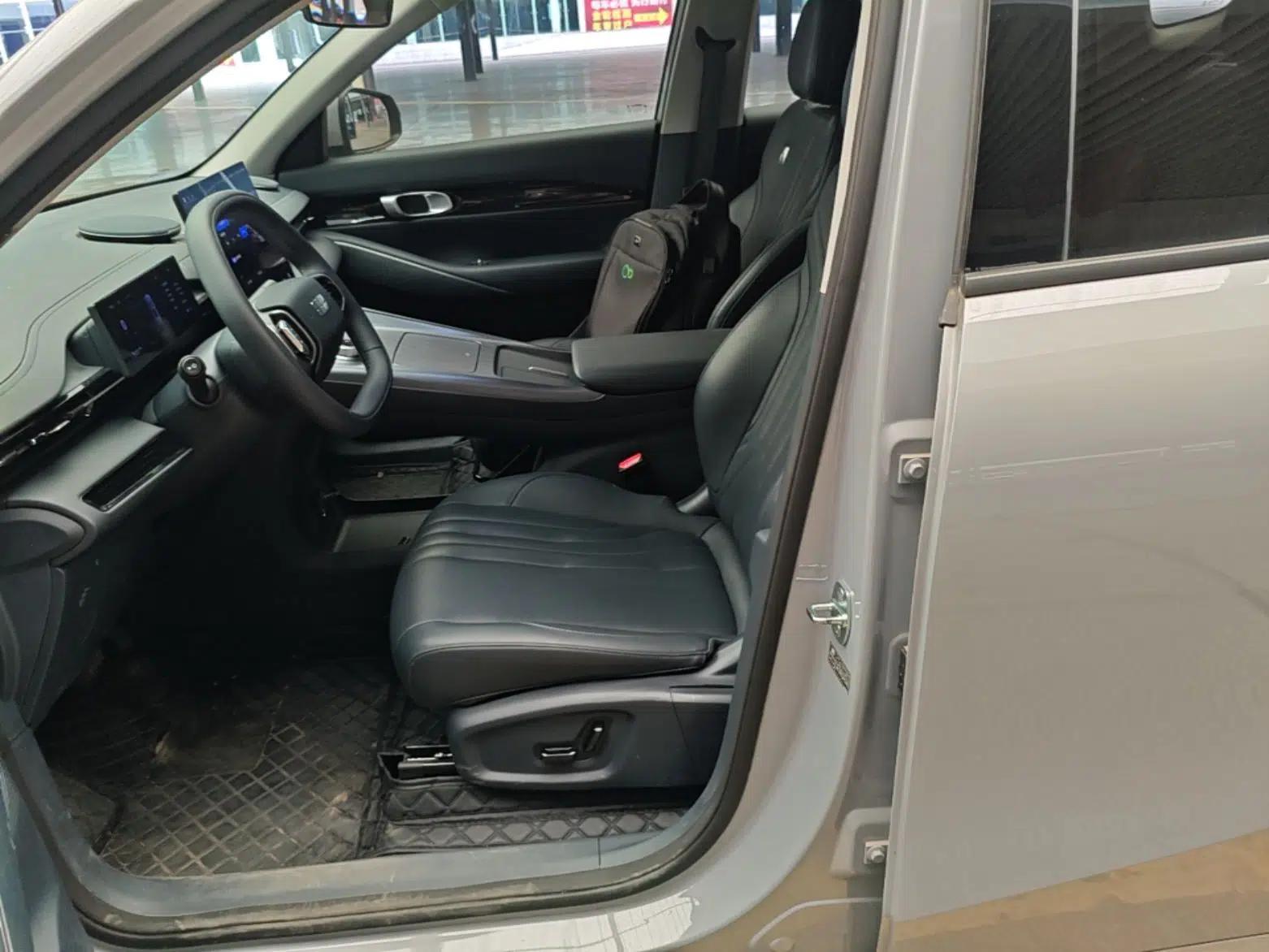 Geely Galaxy E5 2024 440km Launch Edition — миниатюра 17