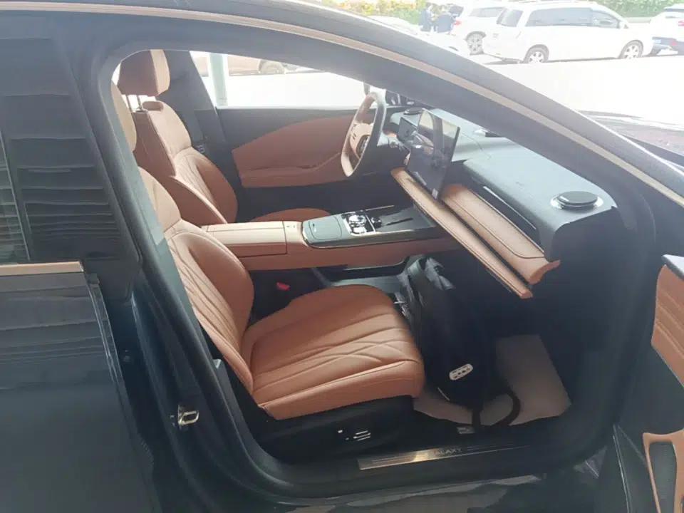 Geely Galaxy 8 2025 130km EM-P Exploration Edition — миниатюра 19