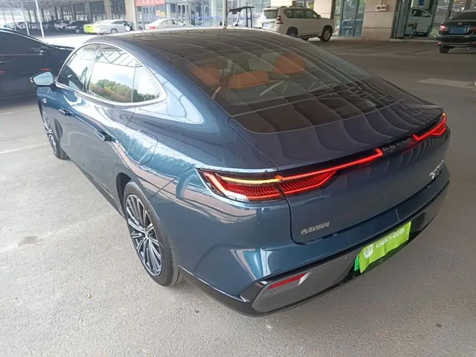 Geely Galaxy 8 2025 130km EM-P Exploration Edition — миниатюра 4