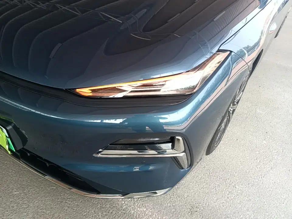 Geely Galaxy 8 2025 130km EM-P Exploration Edition — миниатюра 8