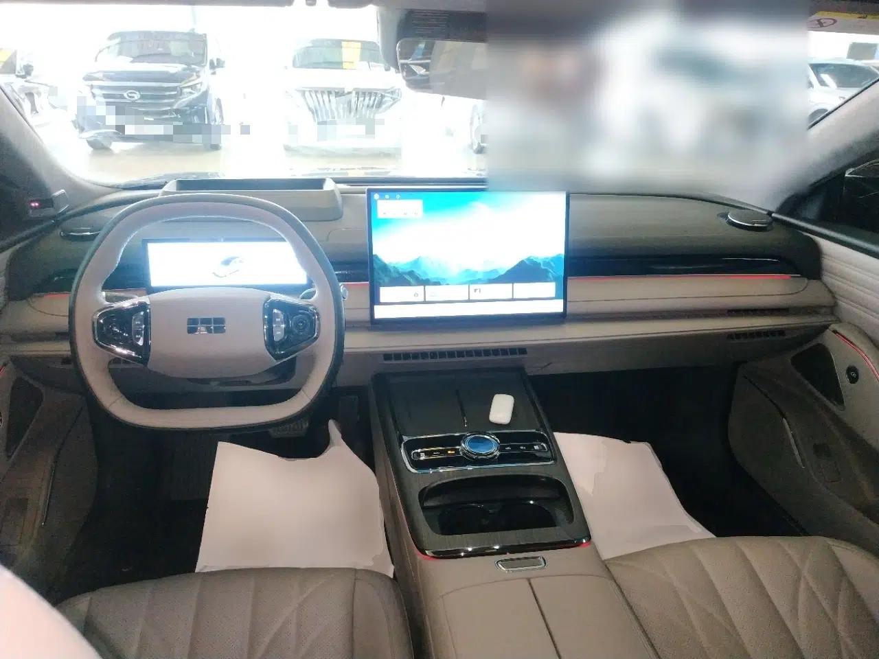 Geely Galaxy 8 2025 130km EM-P Starship Edition — миниатюра 12
