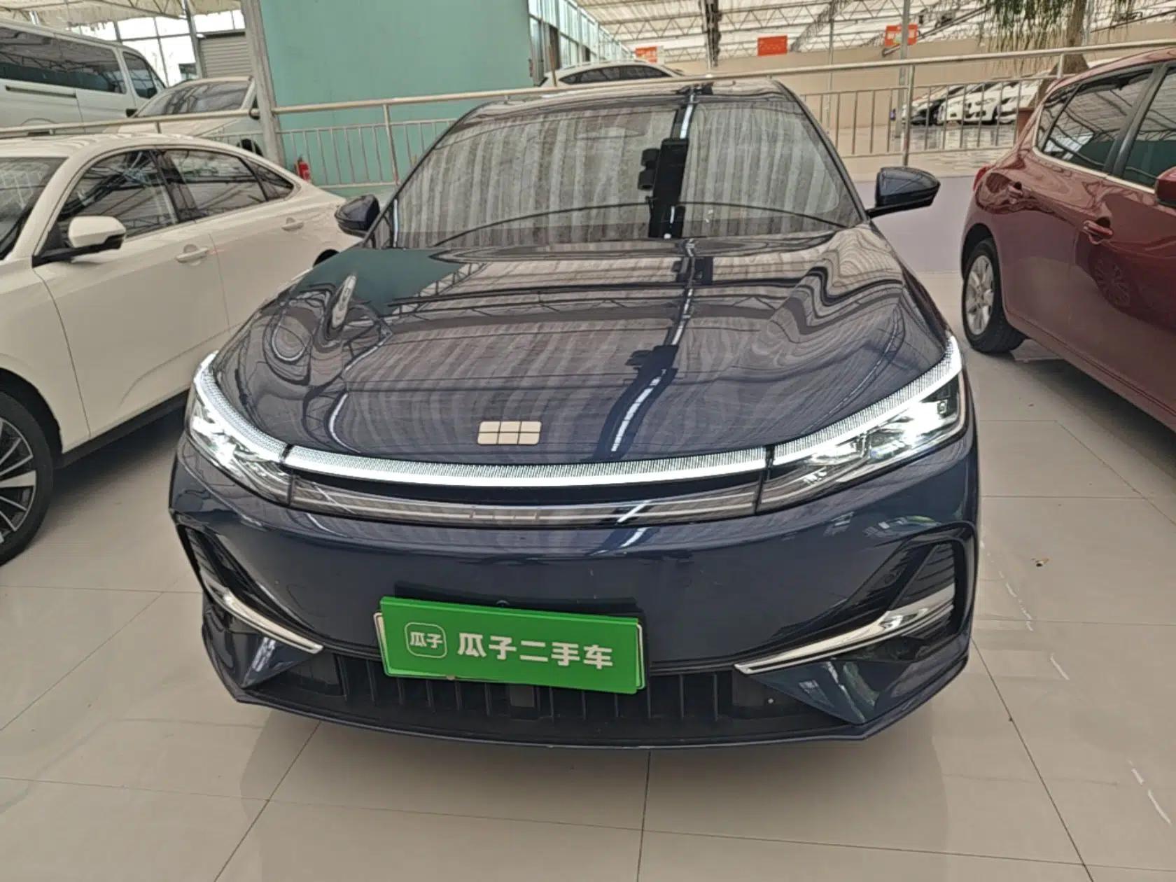 Geely Galaxy A7 2025 Model EM-i 150km Starship Edition — миниатюра 2