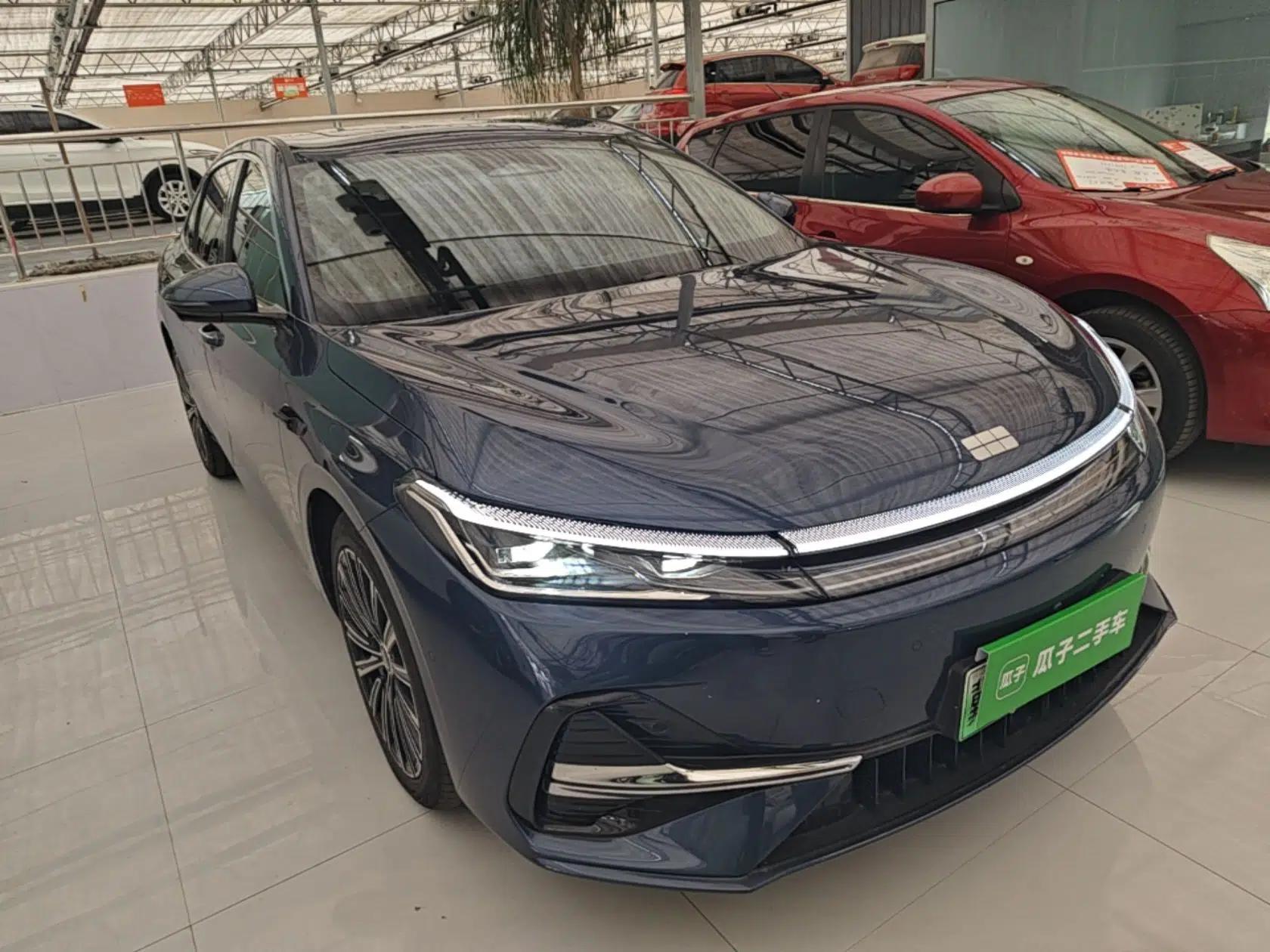 Geely Galaxy A7 2025 Model EM-i 150km Starship Edition — миниатюра 3