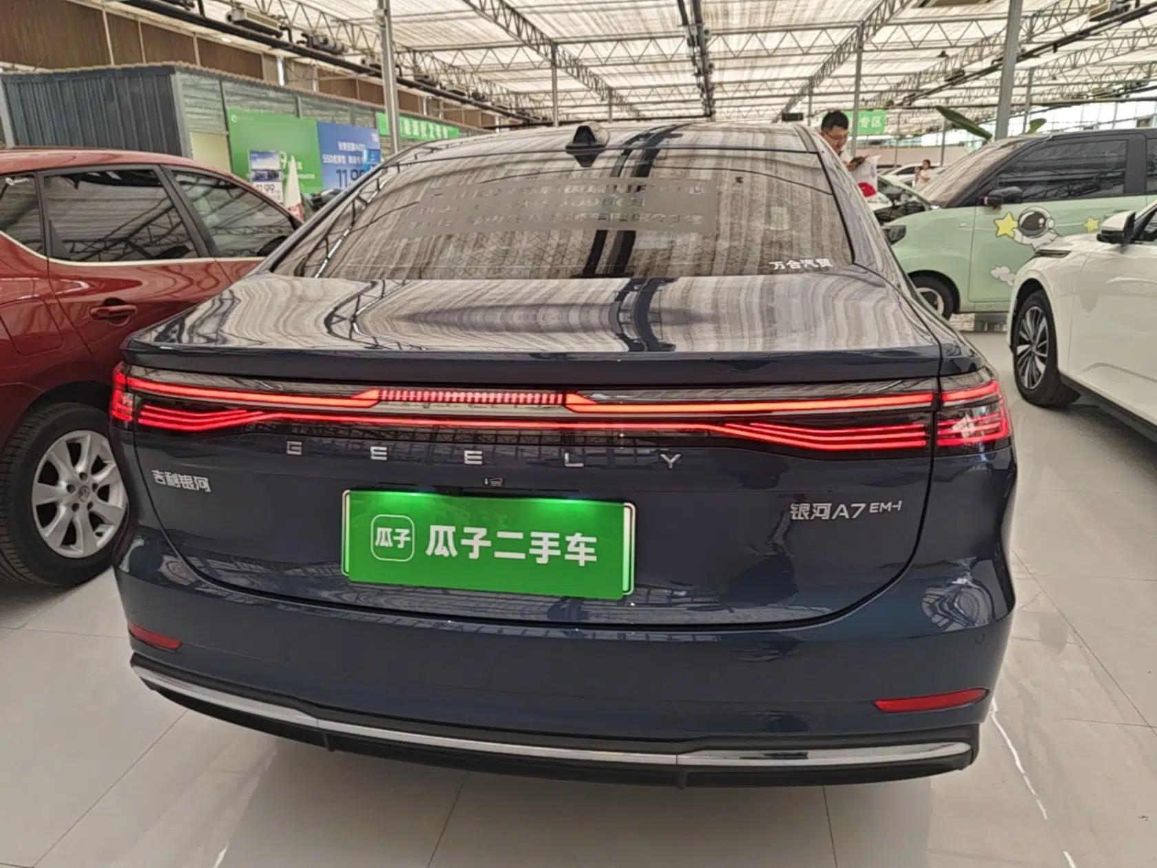 Geely Galaxy A7 2025 Model EM-i 150km Starship Edition — миниатюра 5
