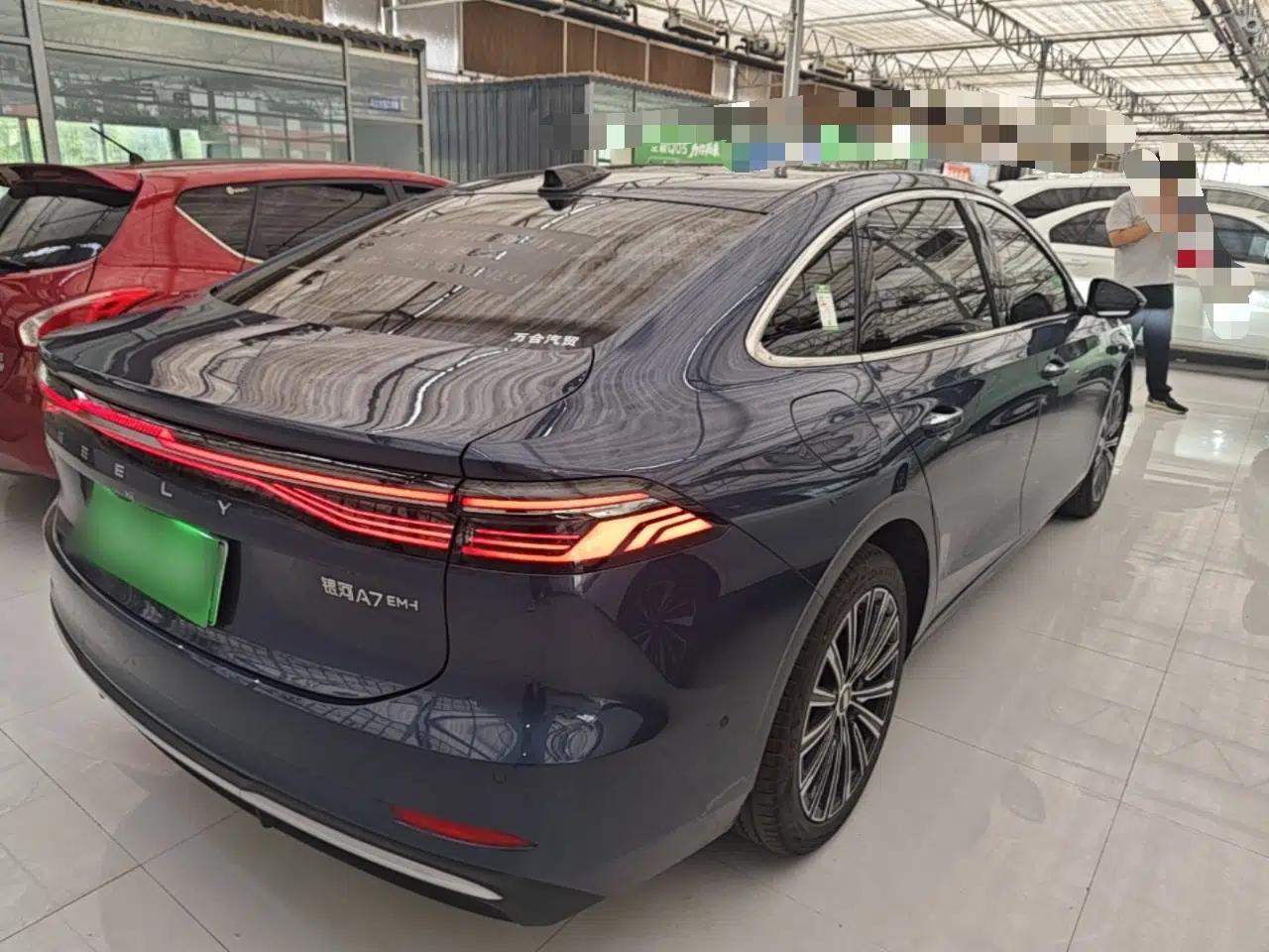 Geely Galaxy A7 2025 Model EM-i 150km Starship Edition — миниатюра 6