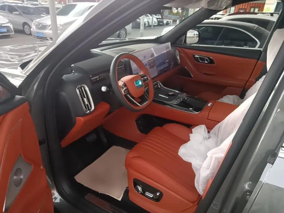 Geely Galaxy M9 2025 Model 230km Two-Wheel-Drive Exploration Edition — миниатюра 17
