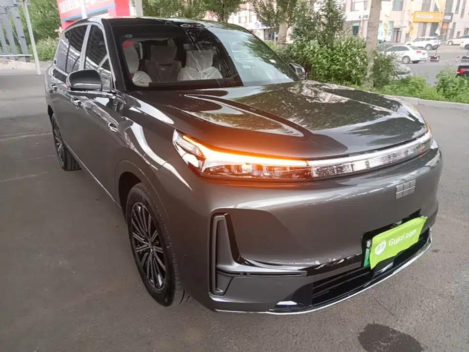 Geely Galaxy M9 2025 Model 230km Two-Wheel-Drive Exploration Edition — миниатюра 3