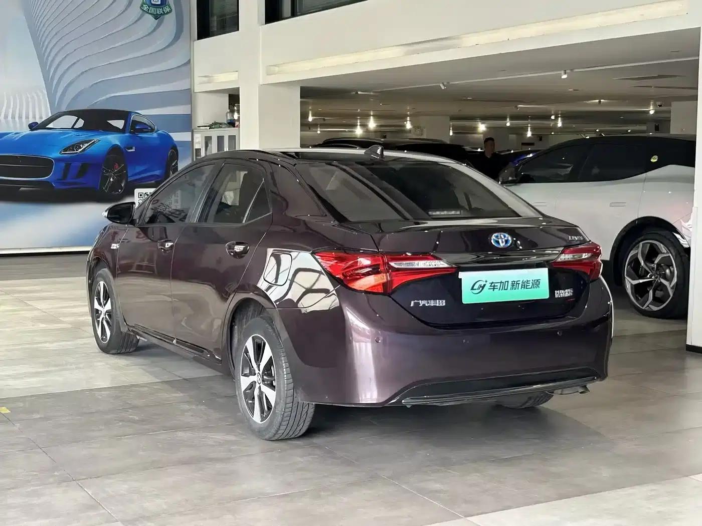 Levin Hybrid E+ 2019 1.8PH GS E-CVT Elite Edition — миниатюра 9
