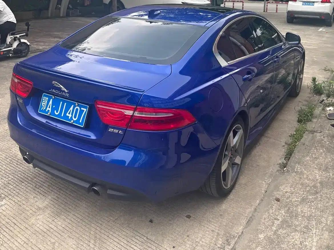 Jaguar XE 2018 2.0T 250PS 2WD R-Sport — миниатюра 14