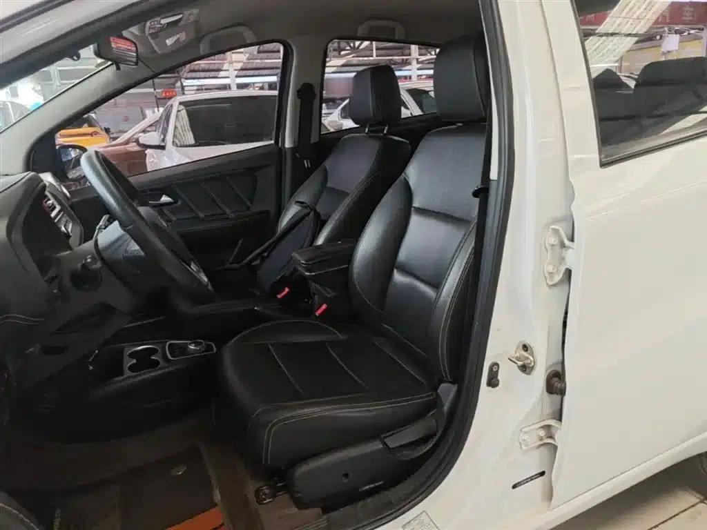 JAC iEV6E 2018 Sport Edition, iEV6E Luxury Smart Edition — миниатюра 11