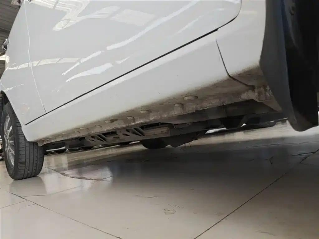JAC iEV6E 2018 Sport Edition, iEV6E Luxury Smart Edition — миниатюра 19