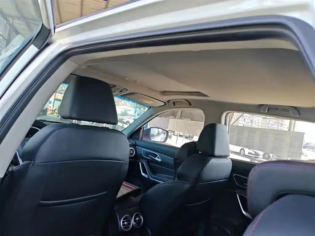 Refine S7 2017 2.0T Automatic Luxury Edition — миниатюра 17