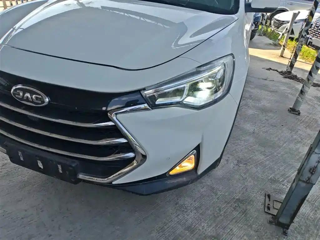 Refine S7 2017 2.0T Automatic Luxury Edition — миниатюра 23